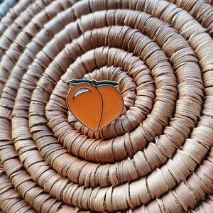 5/$25 NEW Peach Enamel Pin